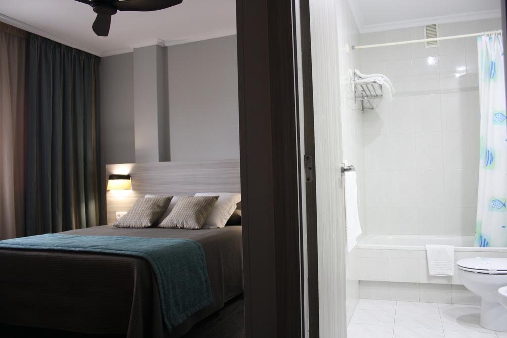Hotel Combarro Pokoj fotografie